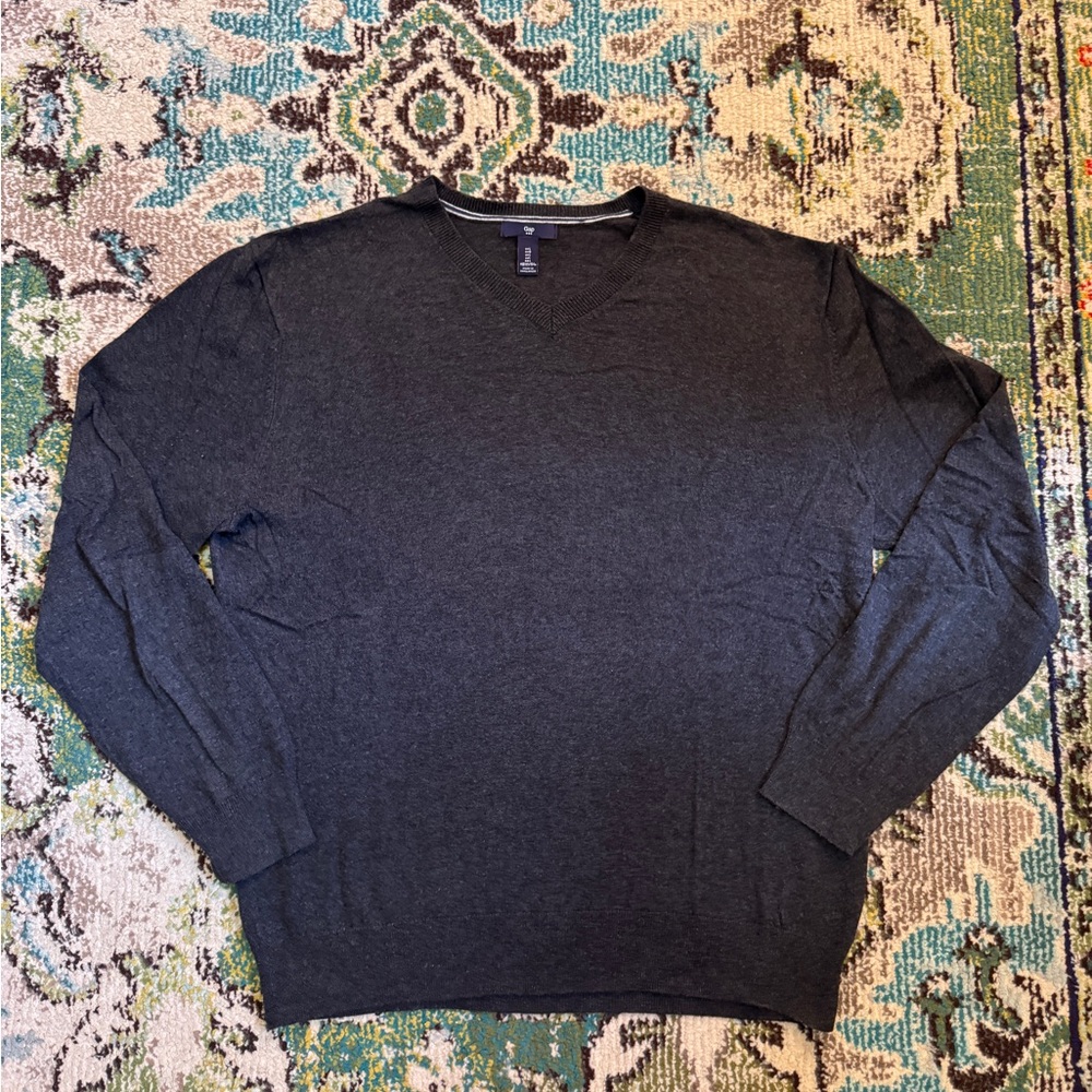 GAP Factory Men's Dark Charcoal Gray V-Neck Cotton Sweater Large